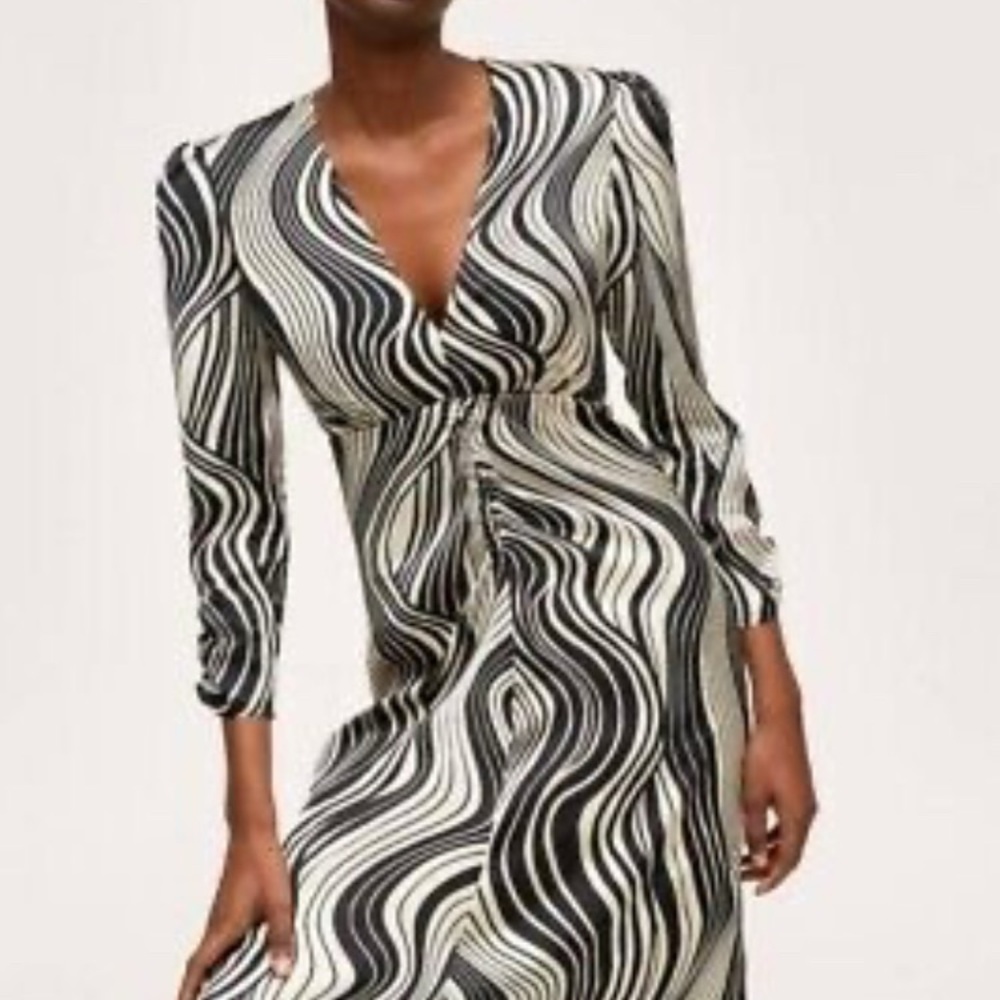 MANGO - NWT - Chic Black and White Swirl Dress